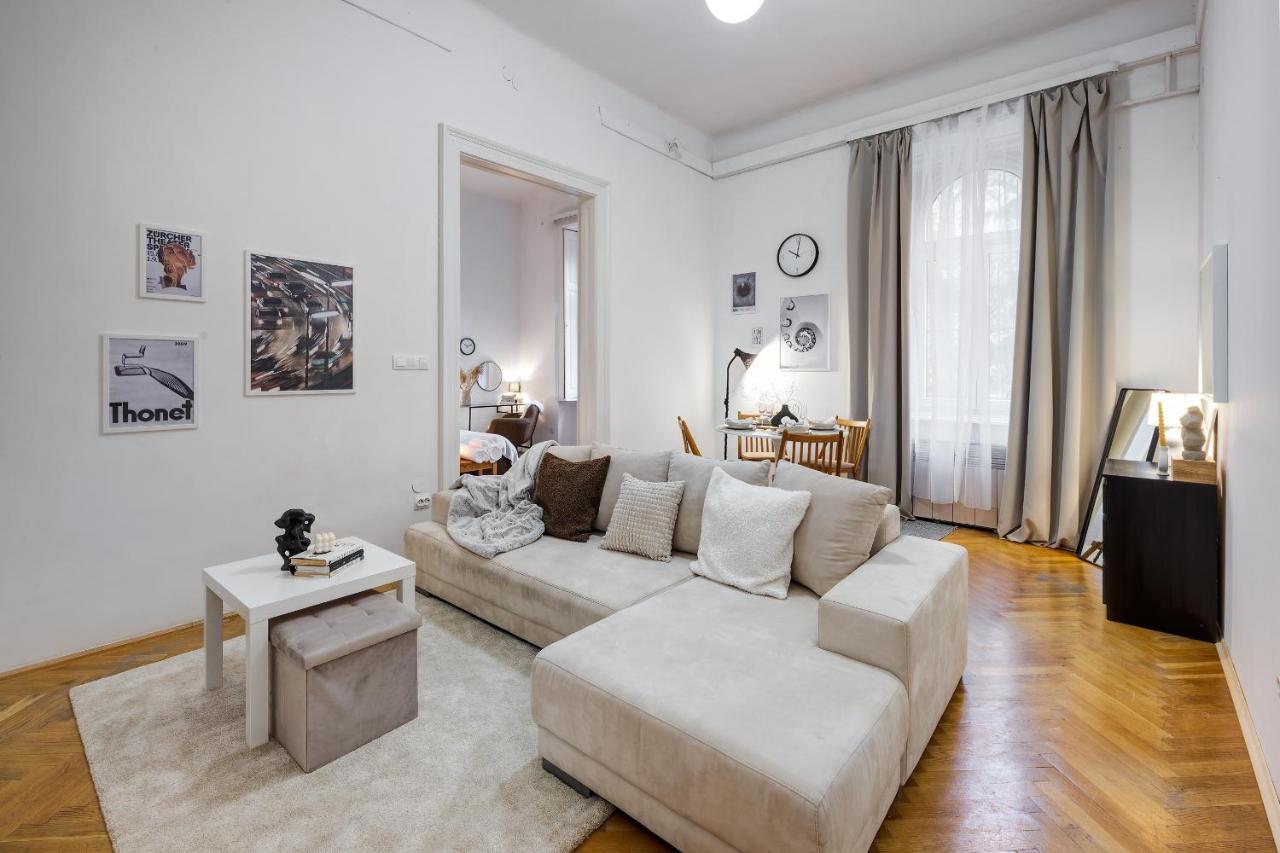 Felsoerdosor Residence Будапеща Екстериор снимка